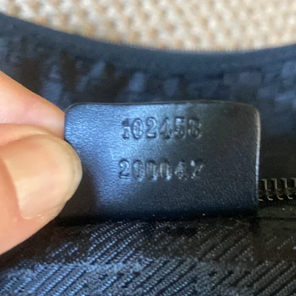 Gucci Black Travel Bag - Picture 7 of 15